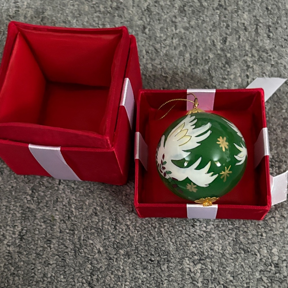 Elegant Green Dove Ornament in Gift Box
